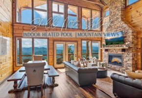 Shell Mtn Splash: 4BR Haven, Views, Pool & Hot Tub